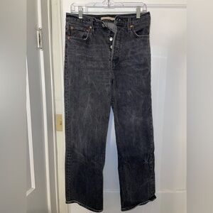 Levi’s Ribcage Straight Ankle Jeans